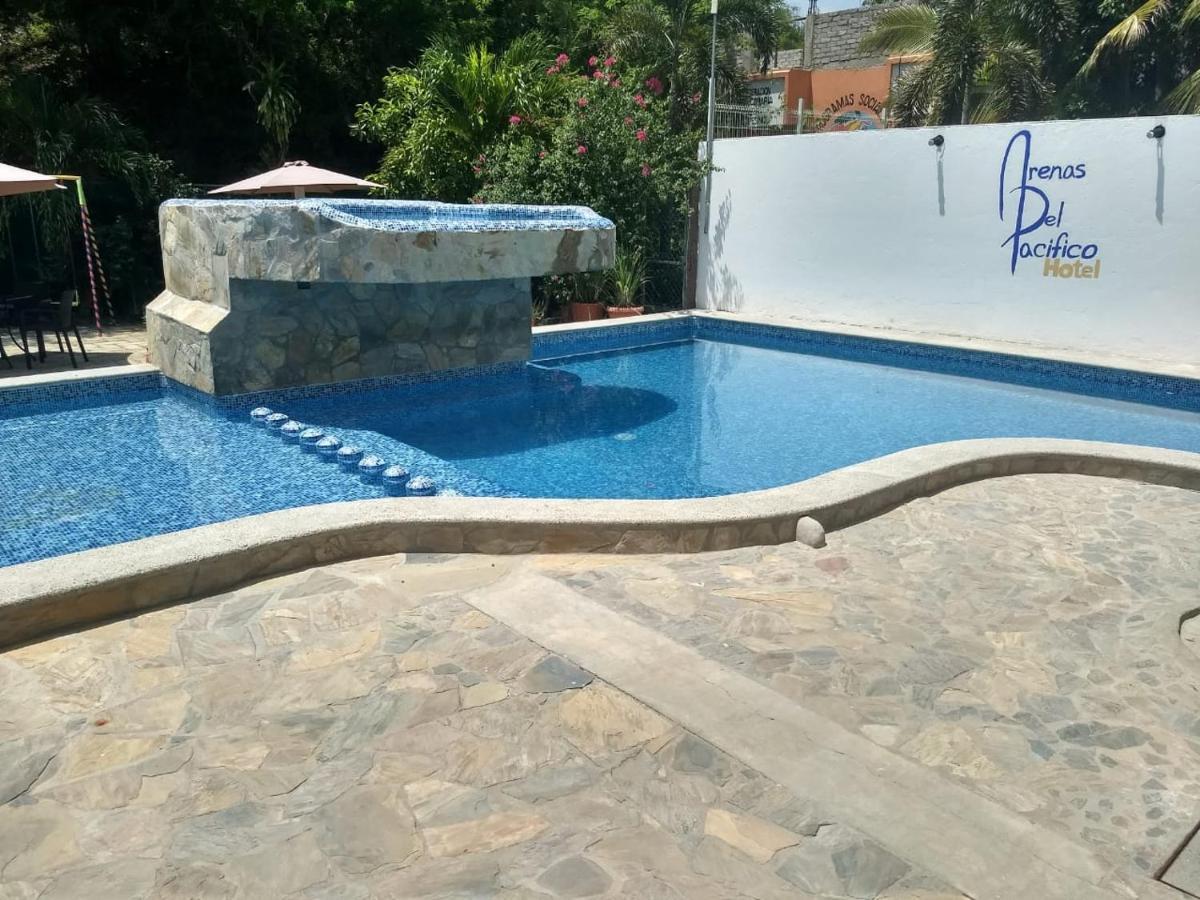 Hotel Arenas Del Pacifico Santa Cruz Huatulco Buitenkant foto