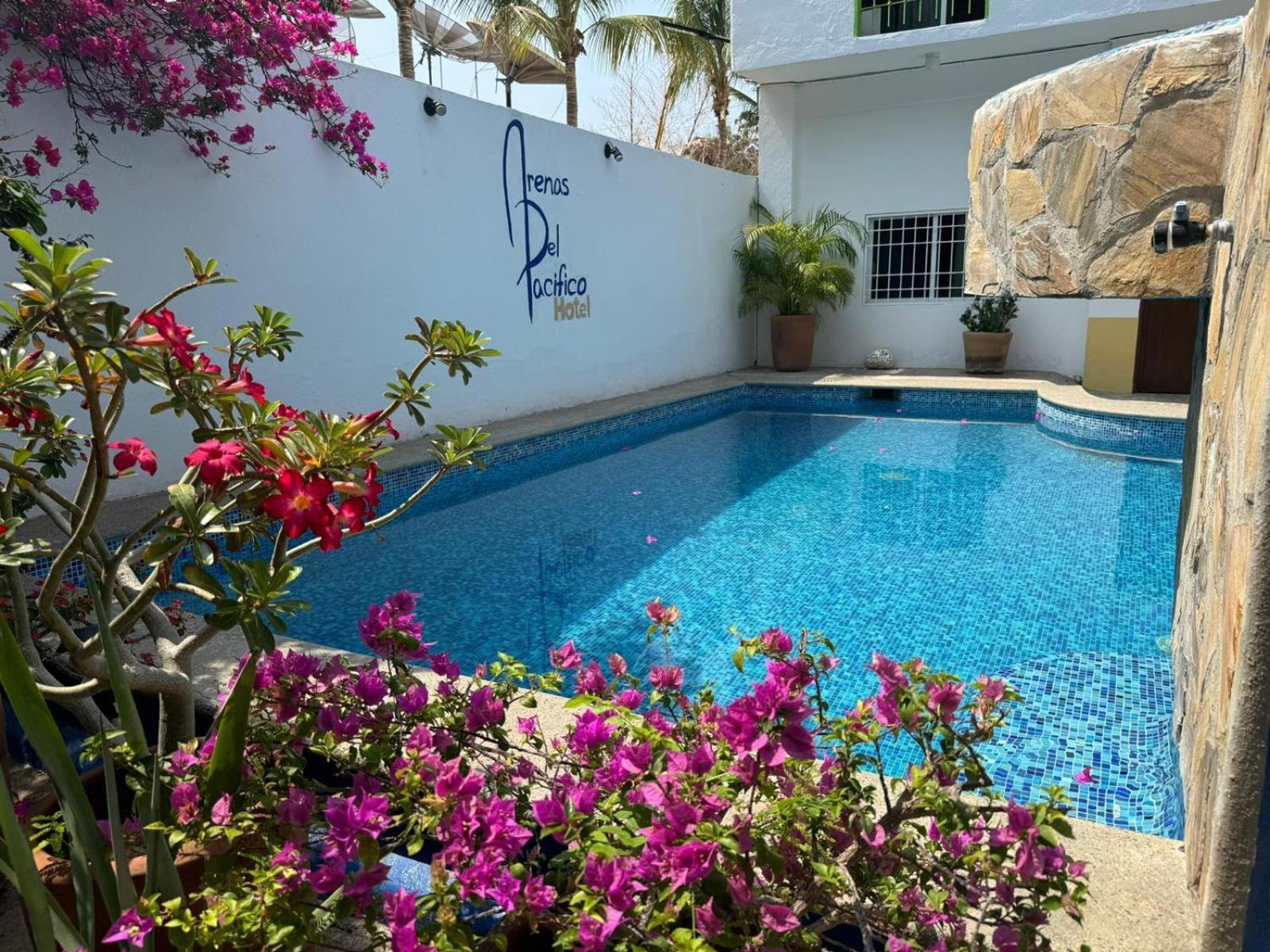 Hotel Arenas Del Pacifico Santa Cruz Huatulco Buitenkant foto