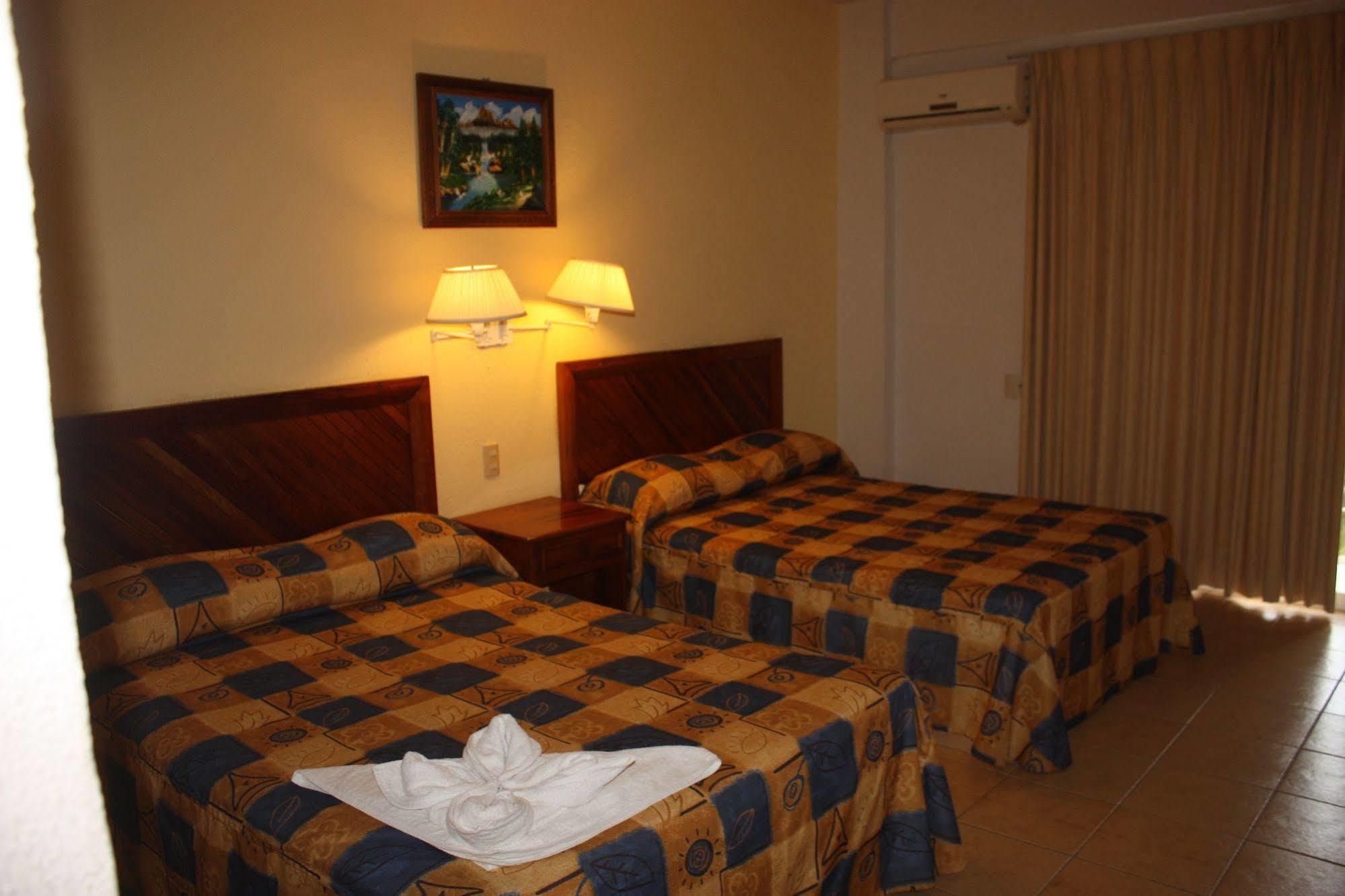 Hotel Arenas Del Pacifico Santa Cruz Huatulco Buitenkant foto